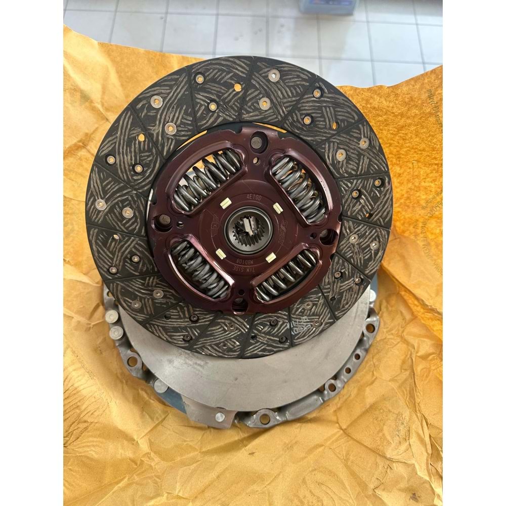 DEBRİYAJ BASKI BALATA SETİ JEST DEBRİYAJ BASKI PLAKA TK JEST (5797 NOLU ŞASEDEN İTİBAREN) baskı balata jest